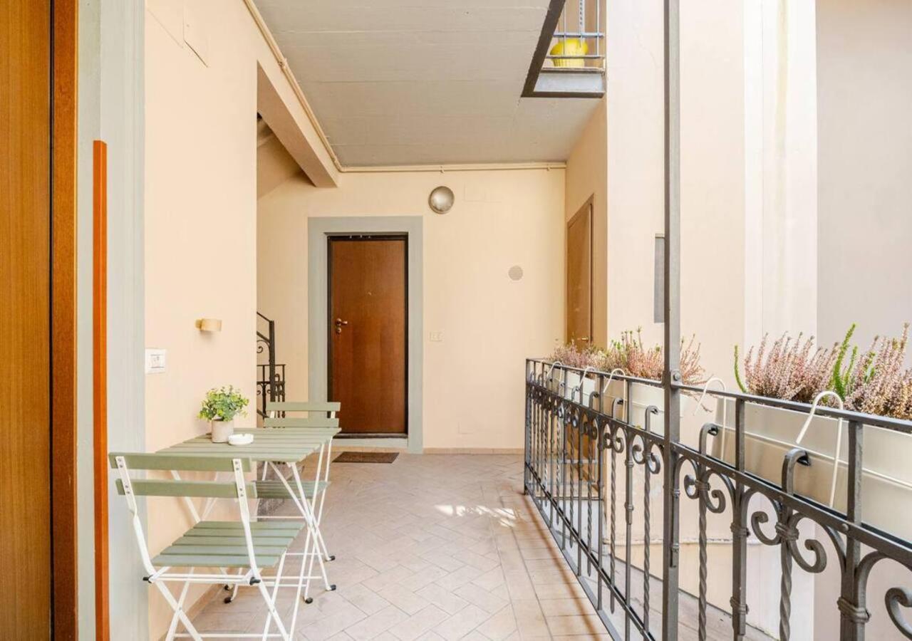 In Centro Bergamo Appartement Buitenkant foto